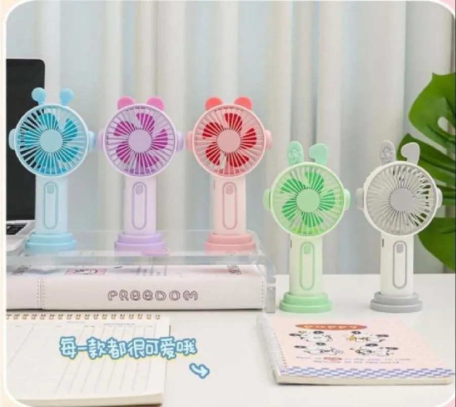 Mini Ventilador de Mano Recargable con Base Diseño Simple