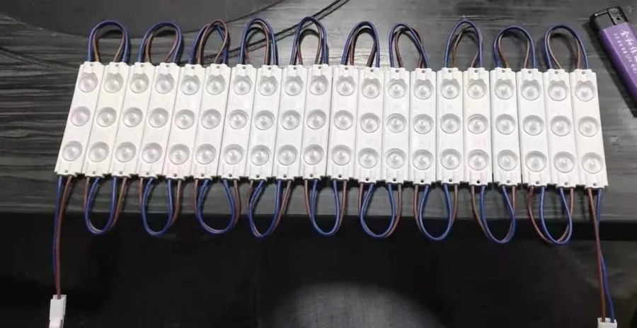 Módulos LED de Inyección 110V para Letreros Luz Blanca