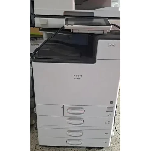 Impresora Ricoh IM C4500 Used W / NIC