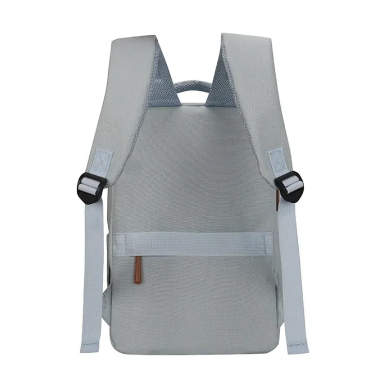 Mochila Teros TE-9047SK Notebook Hasta 15.6 / Poliester Celeste / Interior Celeste.